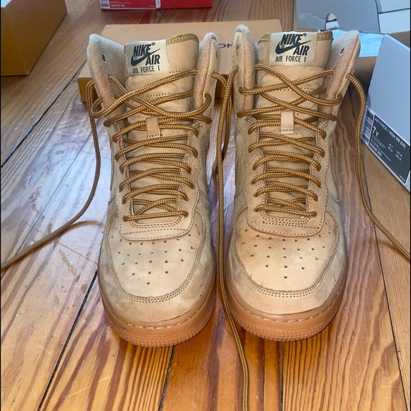 Nike Air Force 1 High ‘flax’ - Picture 8 of 8